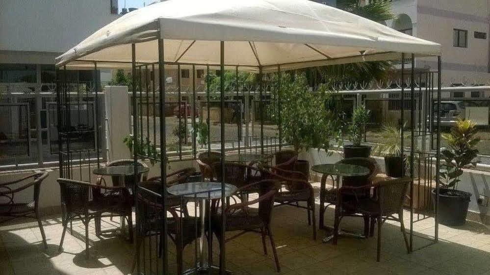 Hotel Roterdao Прайя Экстерьер фото